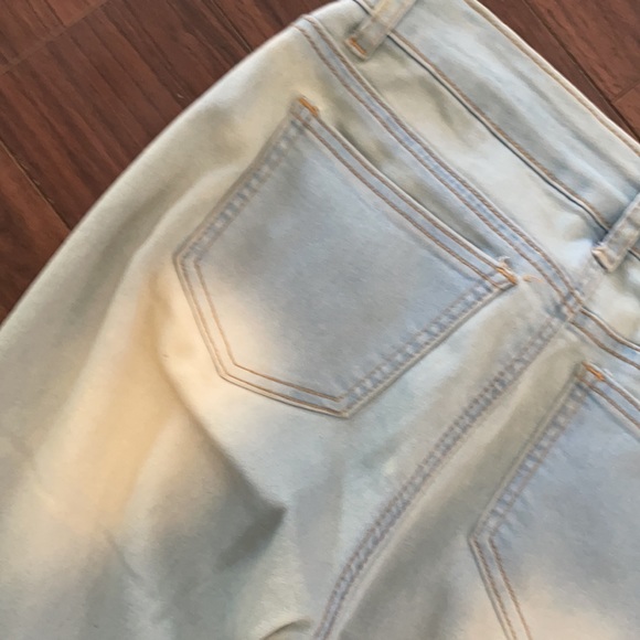 Light Blue Stretch Jeans - Picture 9 of 11